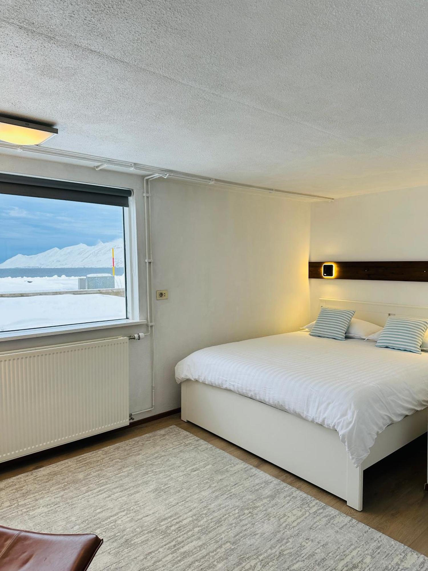 מלון Arskogssandur Waterfront Fjord House חדר תמונה